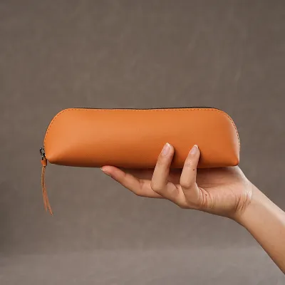 Curved Zipper Pencil Case, 